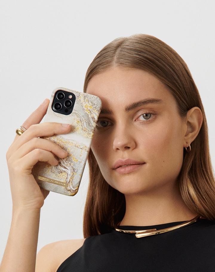 iDeal Of Sweden IDFCSS19-I1961-121 iPhone 11 / XR Case – Sparkle Greige Marble
